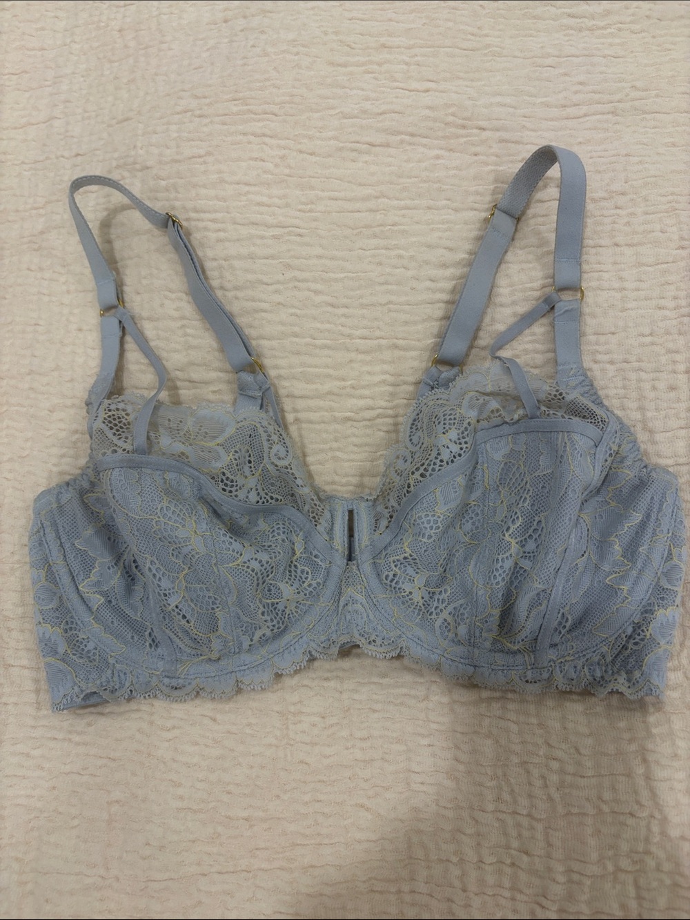 Bravissimo Gorgeous Decorative Sexy Lace Underwire Bra in Light Blue